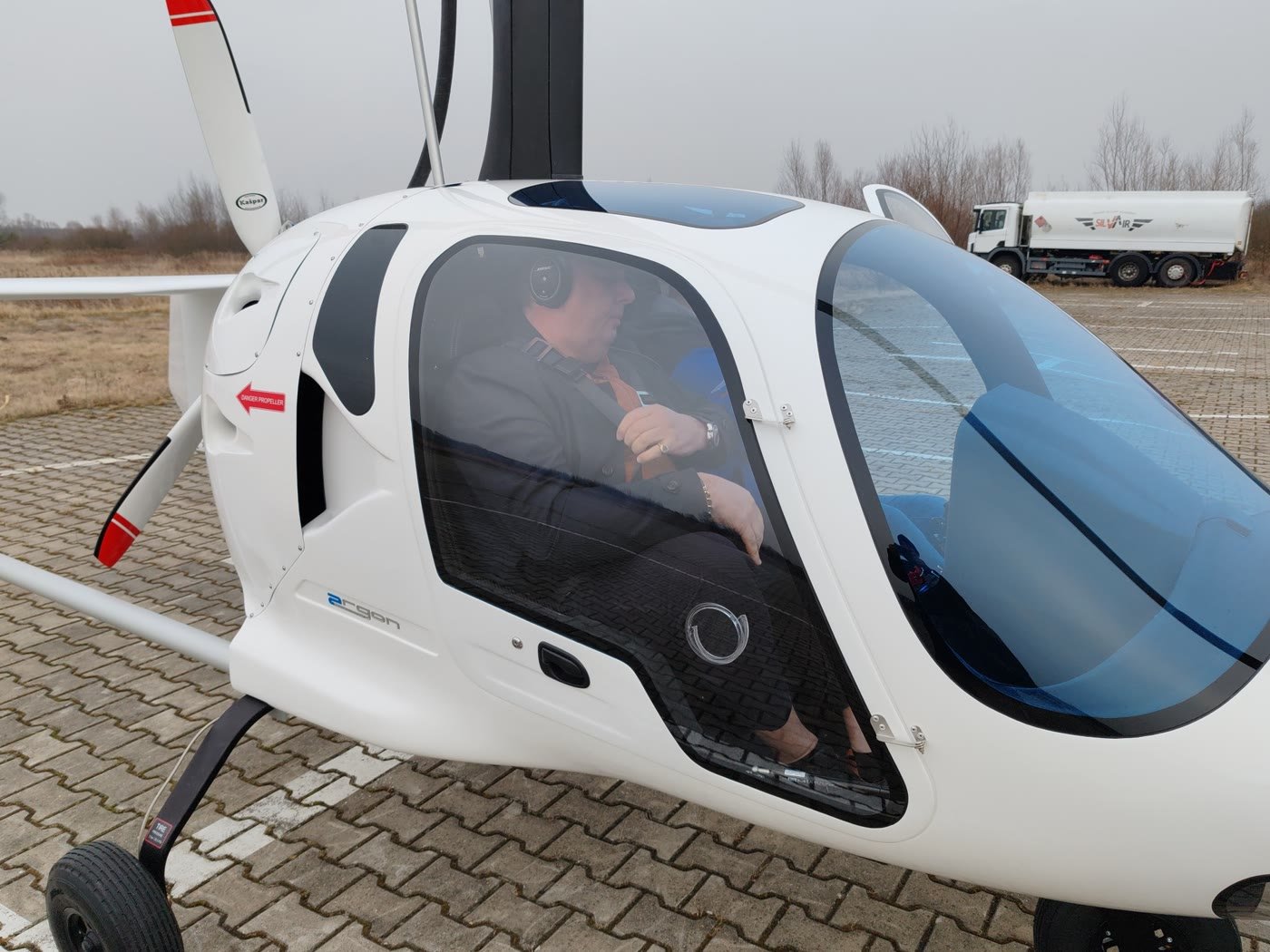 Aviation experience with gyroplane